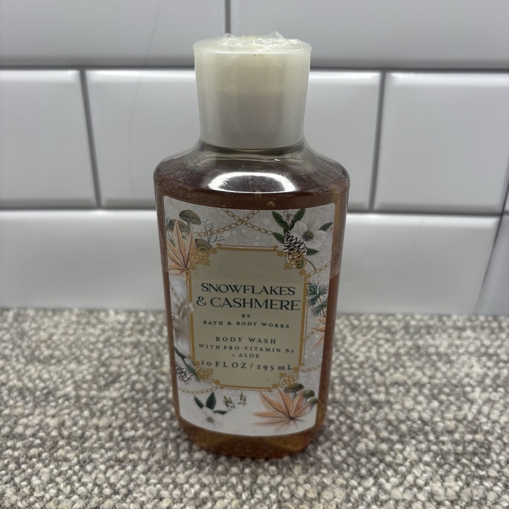Bath & Body Works Snowflakes & Cashmere Body Wash New Sealed